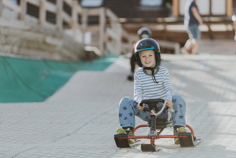 SkiBobs Session on Proslope Surface